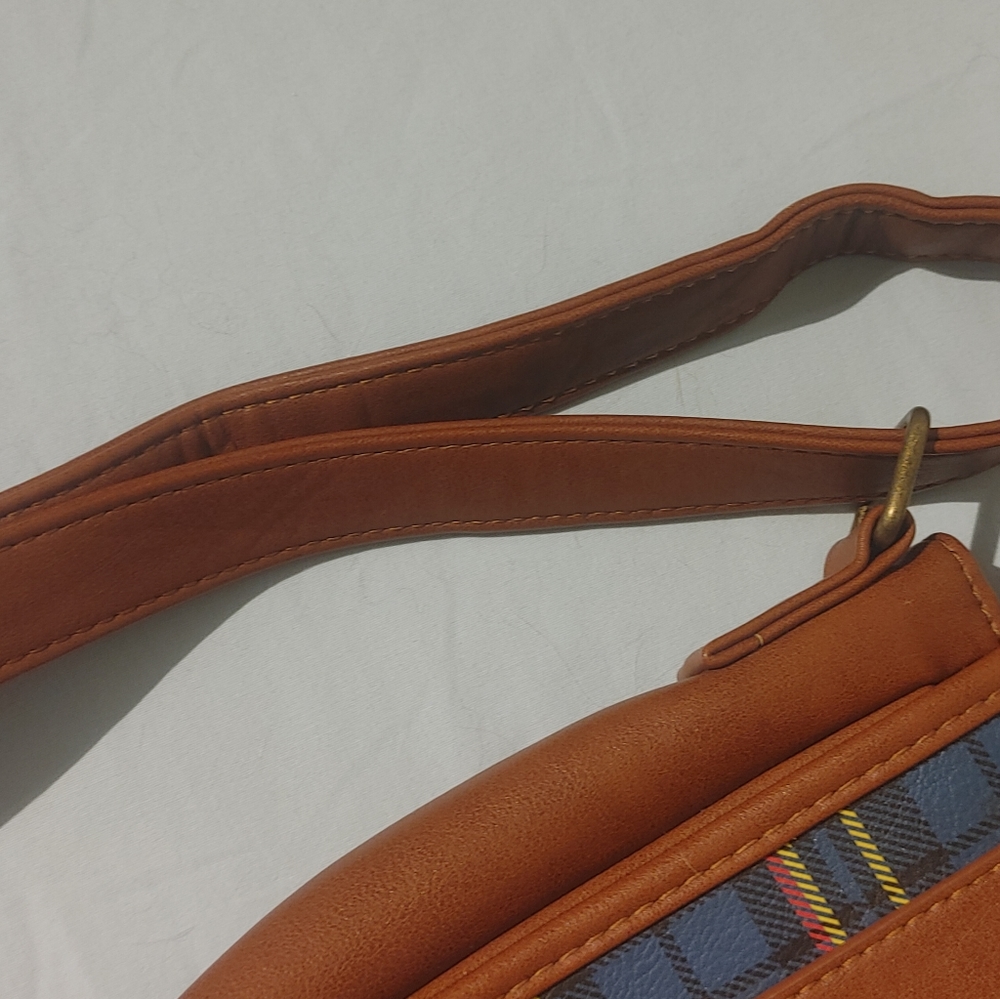 Loungefly x Pikachu Tartan Plaid Crossbody Bag - Picture 14 of 15